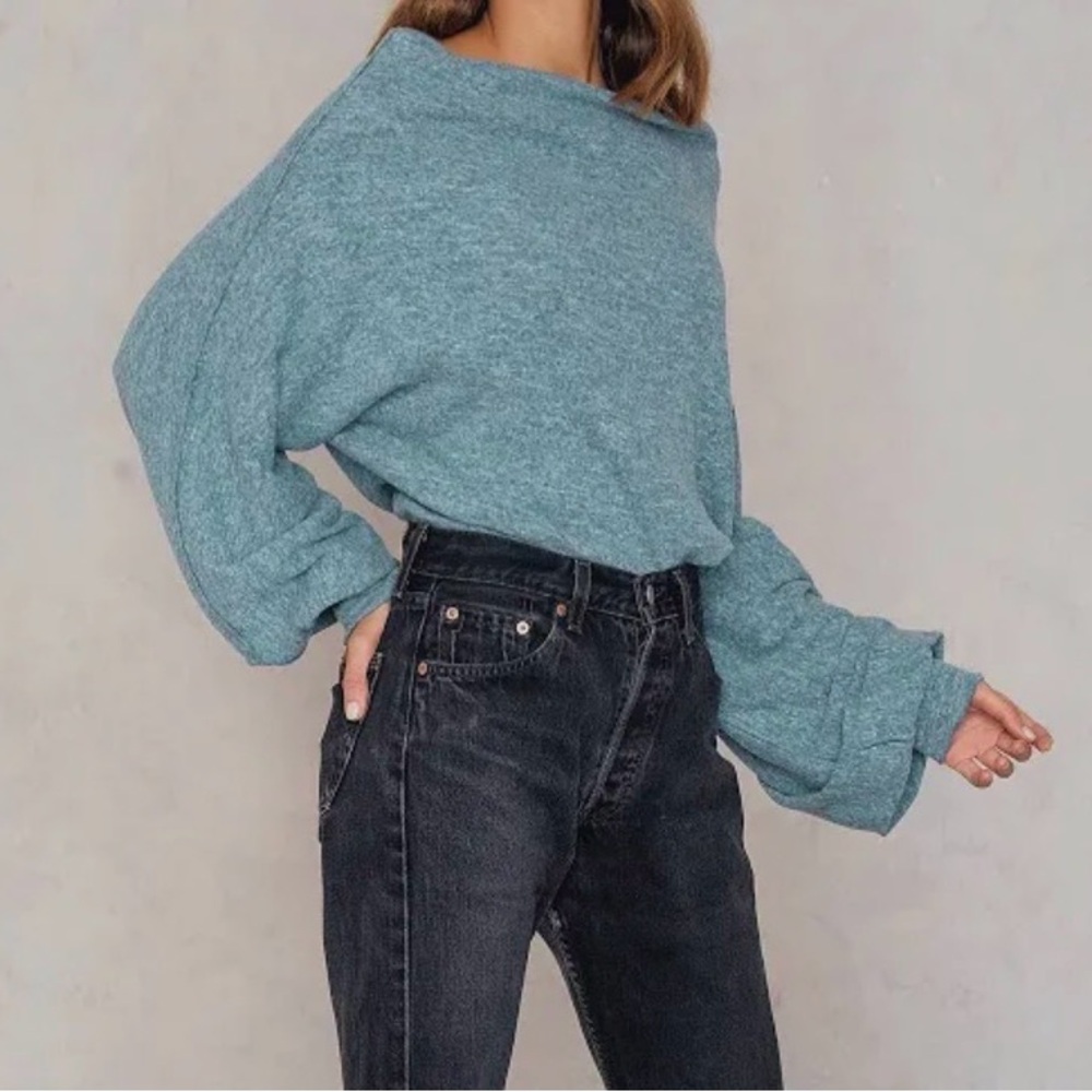 Free people Slouchy Indie Skyline Off The Shoulder Thermal heather blue  small